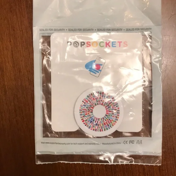 2/$12 🌼BN pop socket world flags - Picture 2 of 4